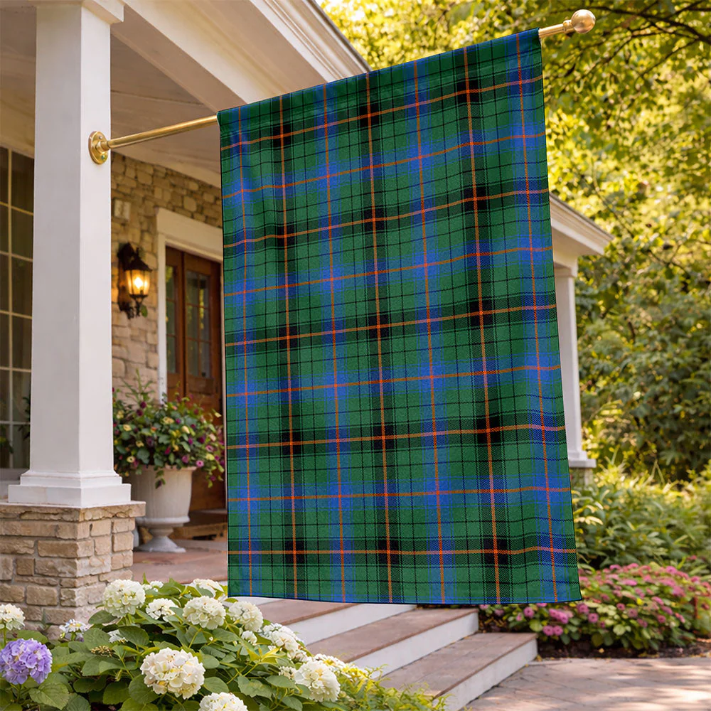 Scottish Davidson Ancient Clan Badge Tartan Flag Parade Vertical Style - Image 2