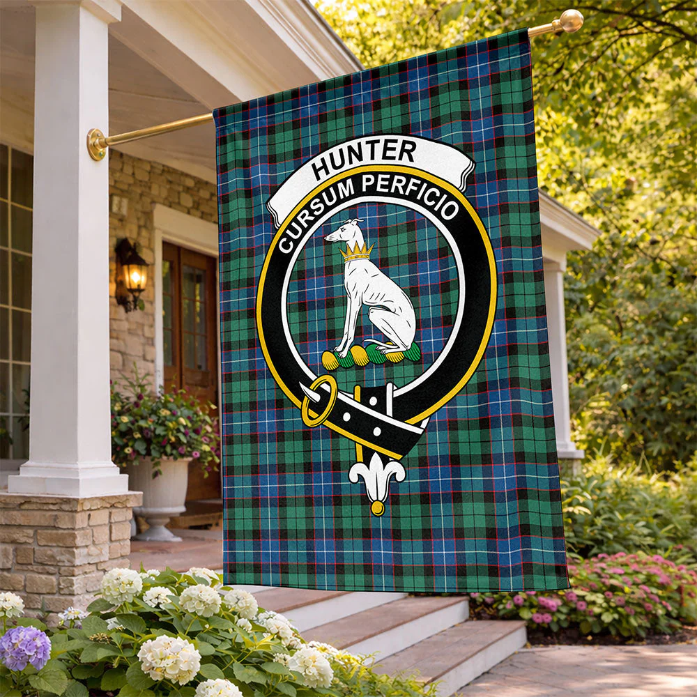 Scottish Hunter Ancient Clan Badge Tartan Flag Parade Vertical Style