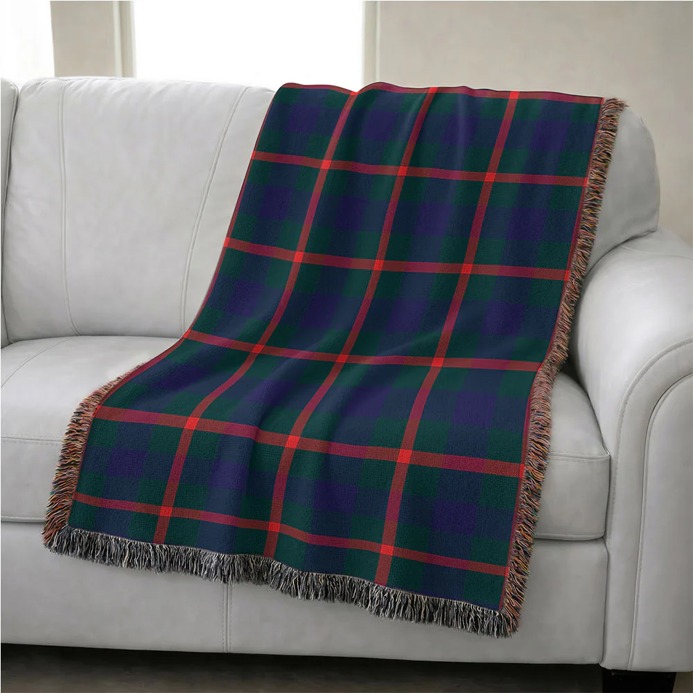 Scottish Agnew Modern Clan Badge Tartan Woven Blanket - Image 4
