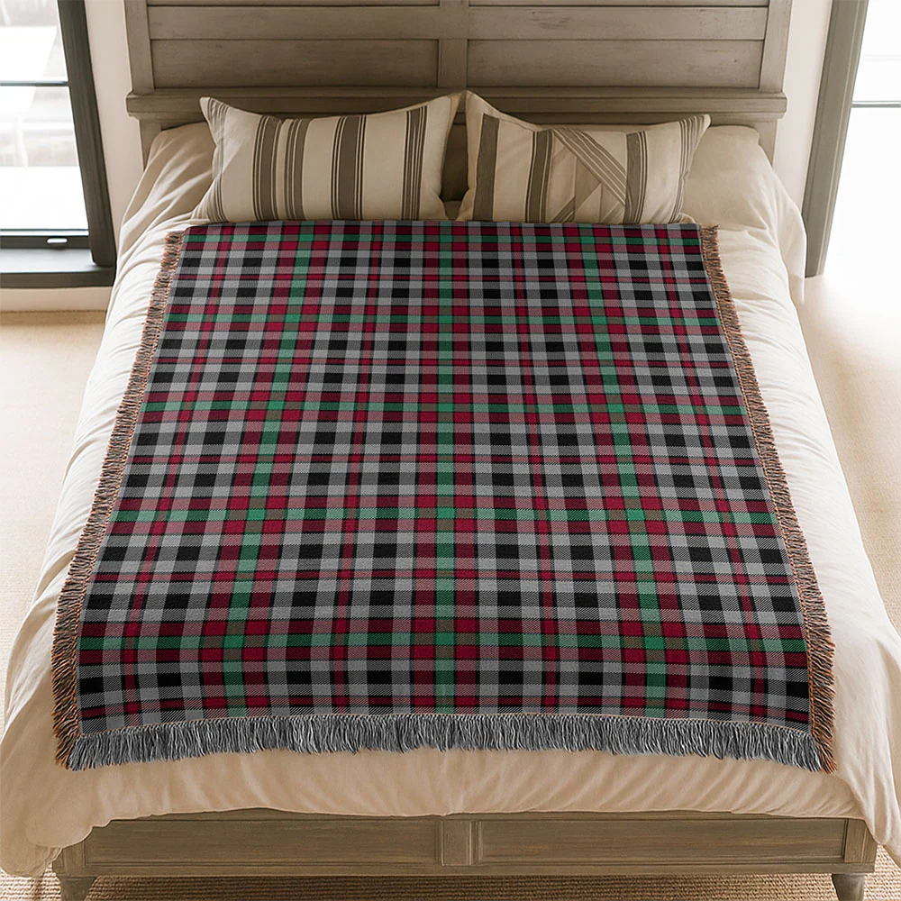 Scottish Borthwick Ancient Clan Badge Tartan Woven Blanket - Image 3