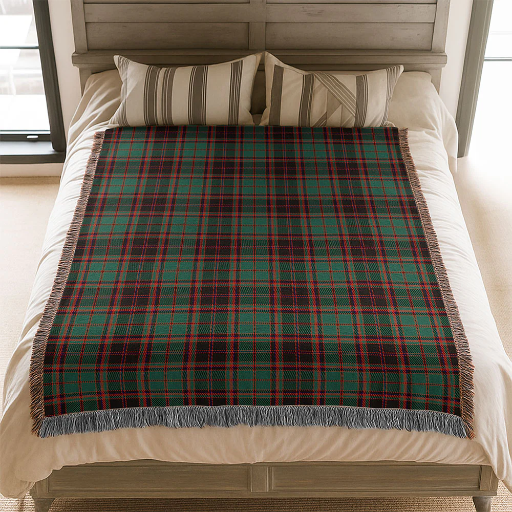 Scottish Buchan Ancient Clan Badge Tartan Woven Blanket - Image 3