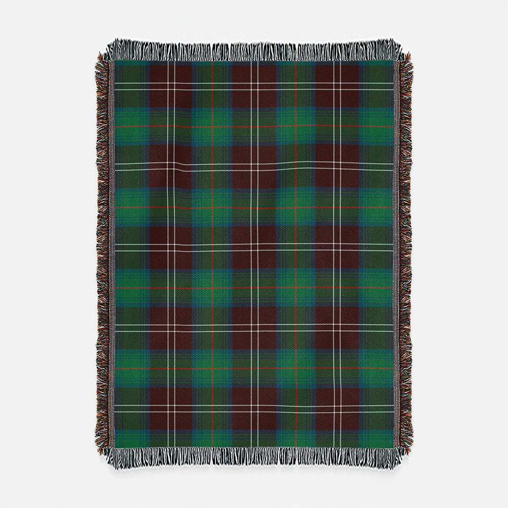Scottish Chisholm Hunting Ancient Clan Badge Tartan Woven Blanket