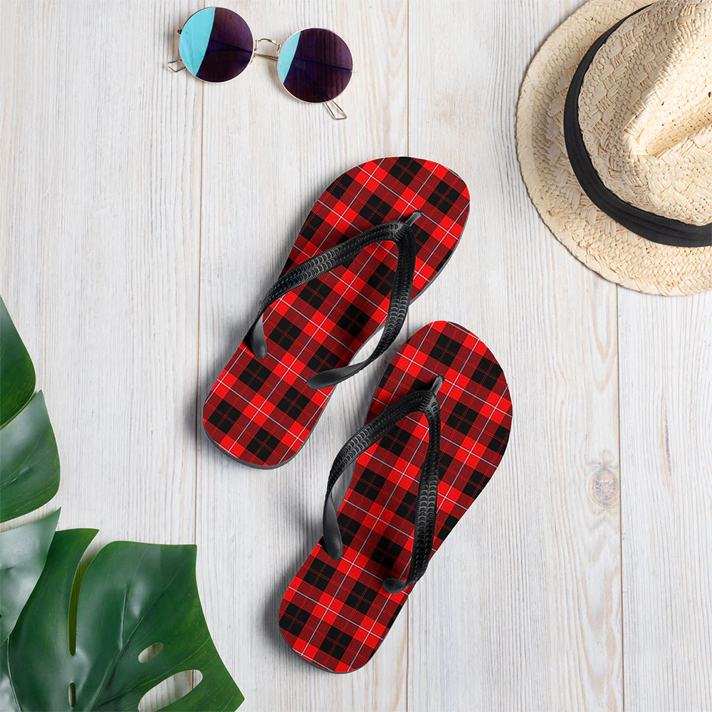 Scottish Cunningham Modern Clan Badge Tartan Flip Flops - Image 2