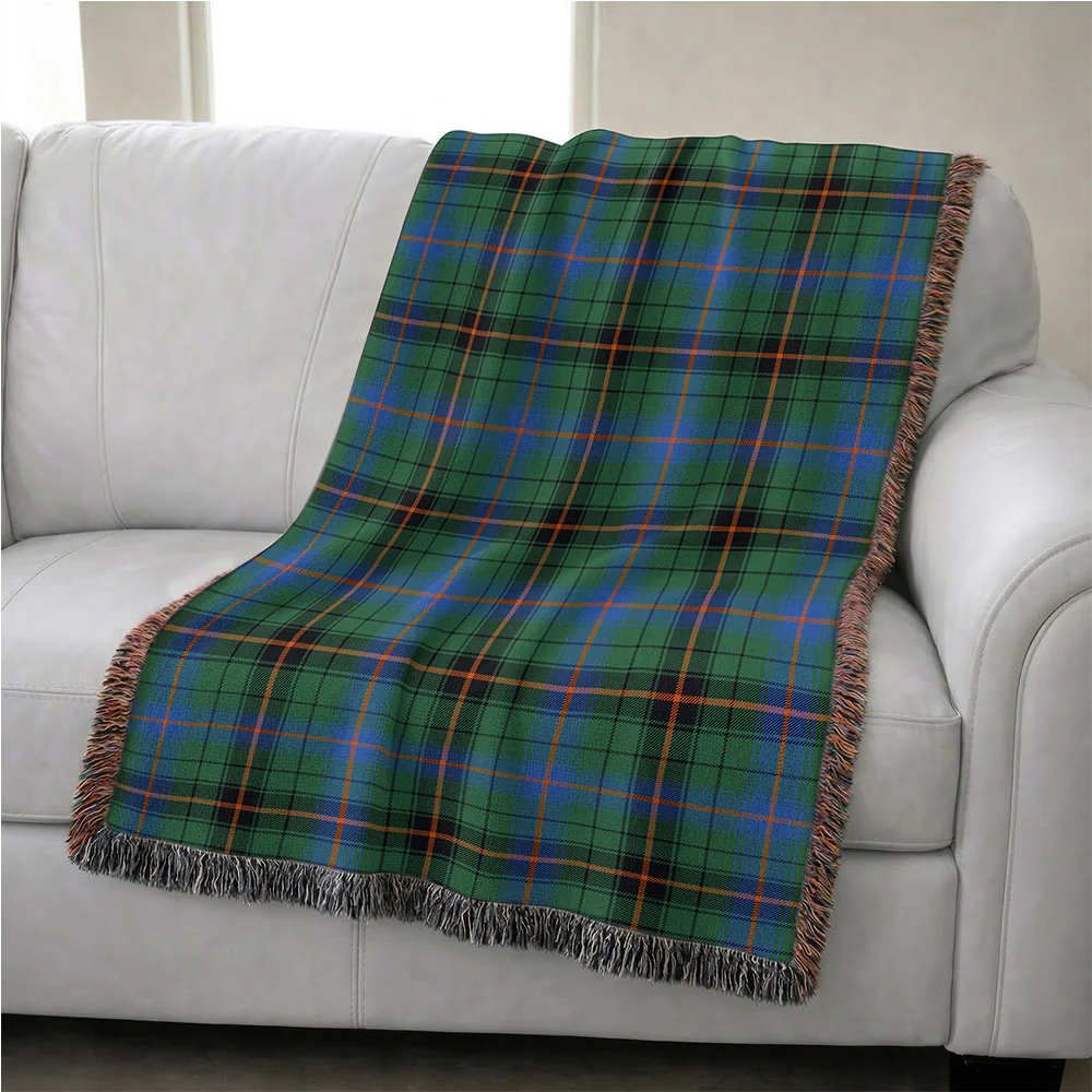 Scottish Davidson Ancient Clan Badge Tartan Woven Blanket - Image 4
