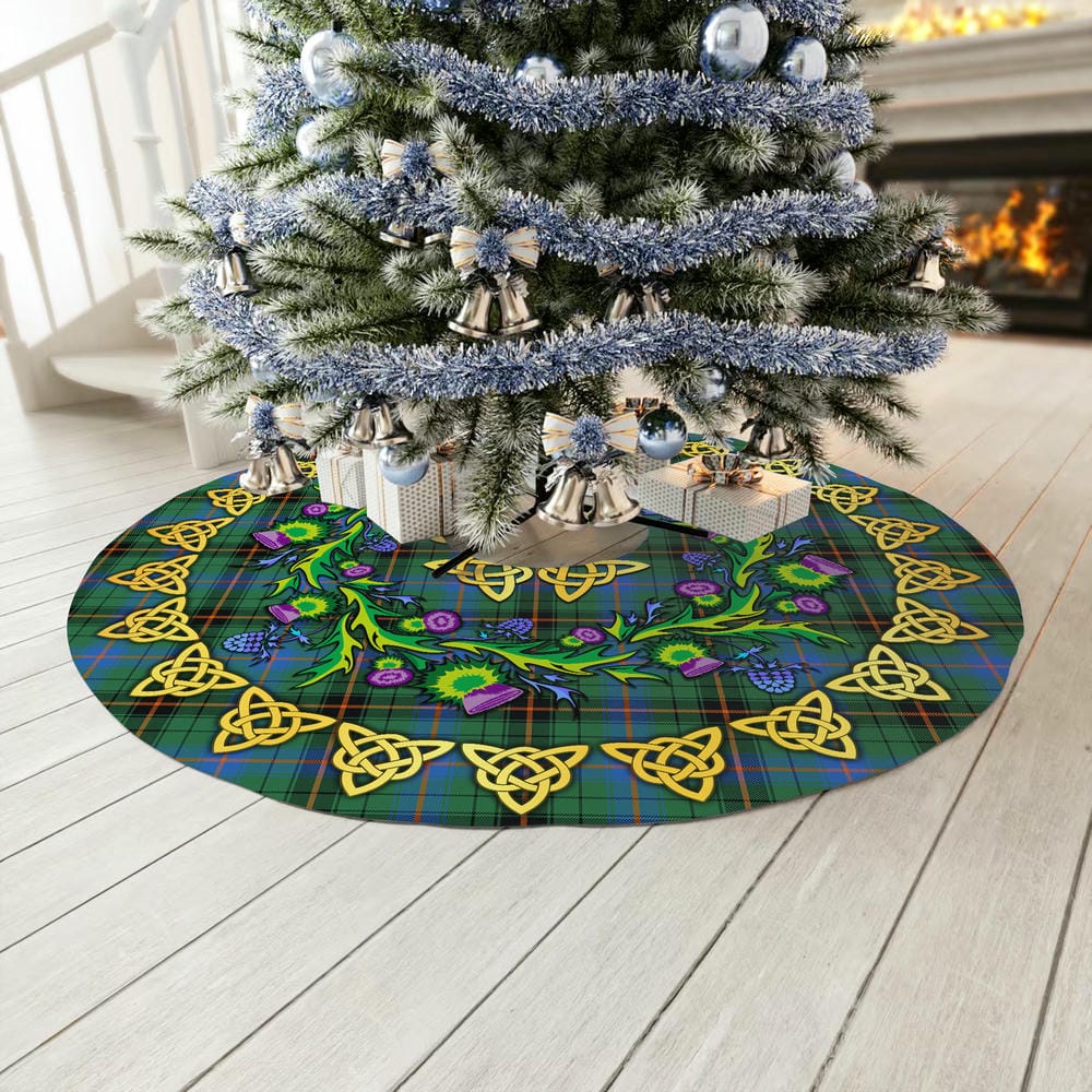 Scottish Davidson Ancient Tartan Thistle Celtic Knot Christmas Tree Skirt - Image 3