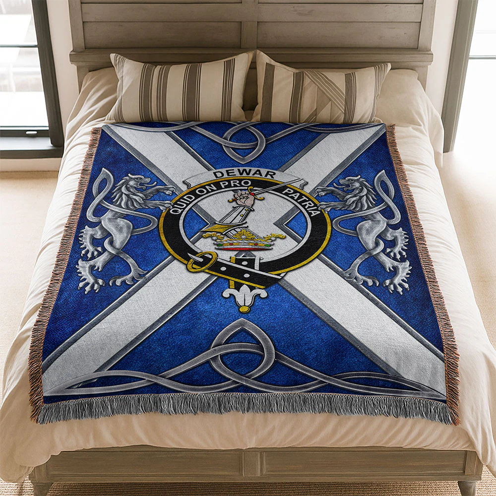 Scottish Dewar Clan Badge Woven Blanket Silver Rampant Lion Emblem - Image 2