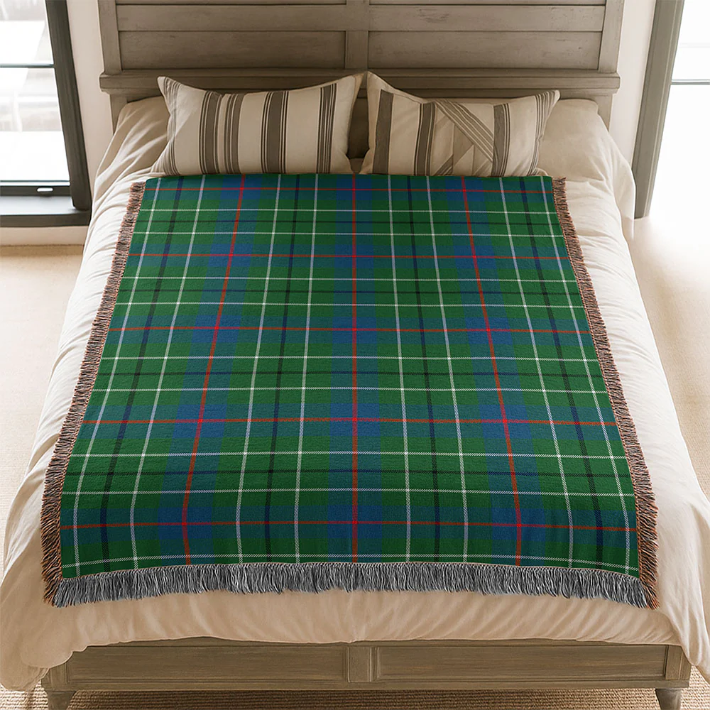 Scottish Duncan Ancient Clan Badge Tartan Woven Blanket - Image 3