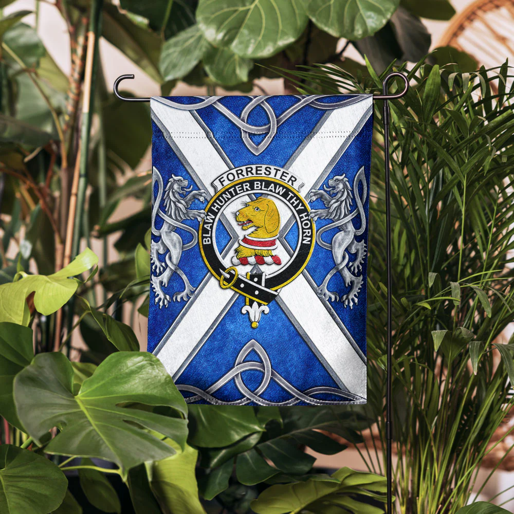 Scottish Forrester Clan Badge Garden Flag Silver Rampant Lion Emblem - Image 4