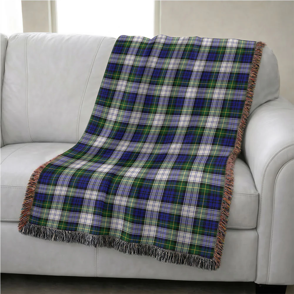 Scottish Gordon Dress Modern Clan Badge Tartan Woven Blanket - Image 4
