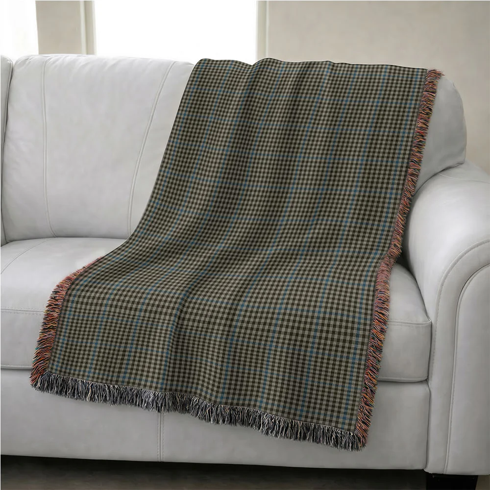 Scottish Haig Check Clan Badge Tartan Woven Blanket - Image 4