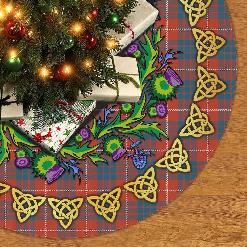 Scottish Hamilton Ancient Tartan Thistle Celtic Knot Christmas Tree Skirt - Image 2