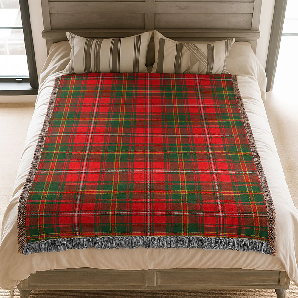 Scottish Hay Modern Clan Badge Tartan Woven Blanket - Image 3