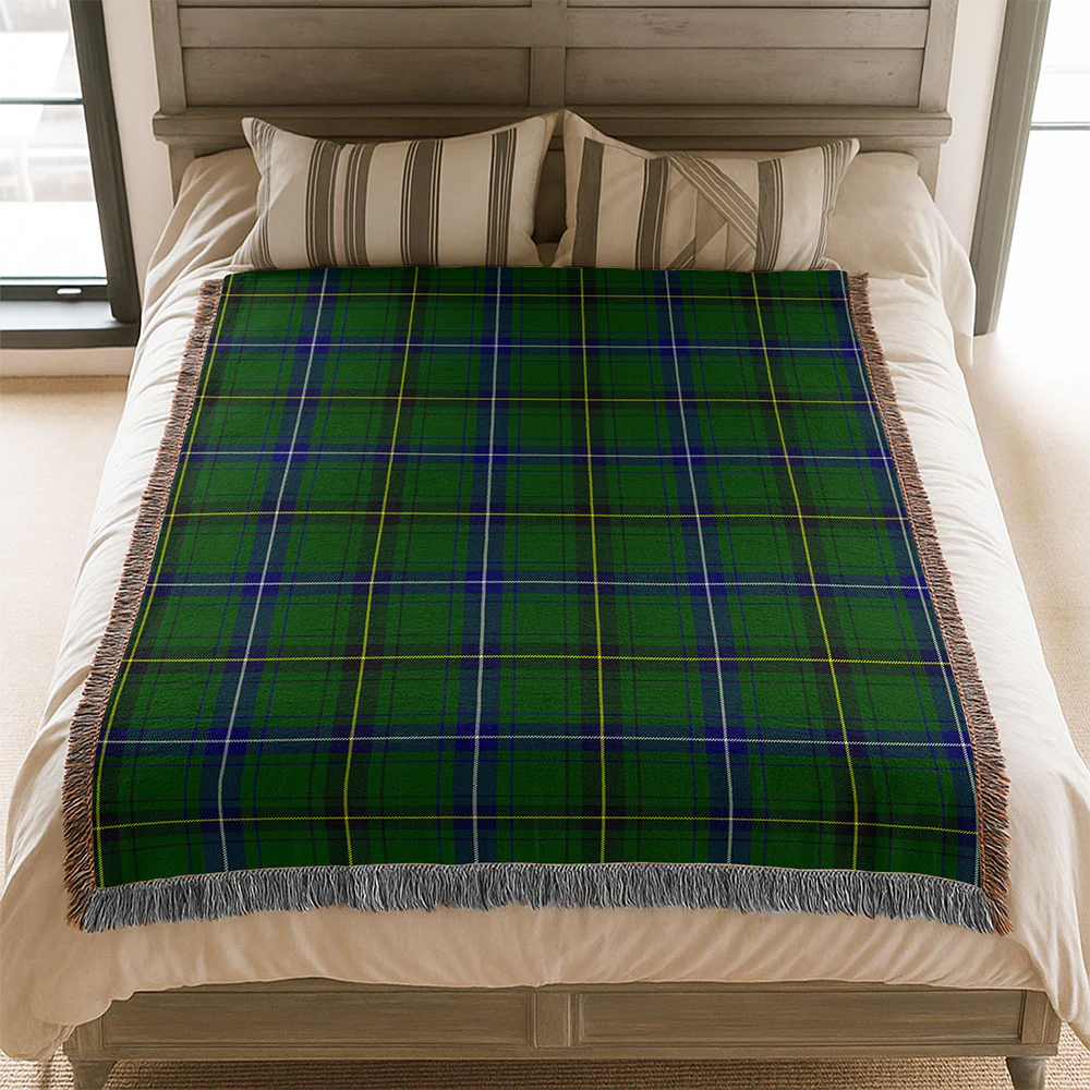 Scottish Henderson Modern Clan Badge Tartan Woven Blanket - Image 3