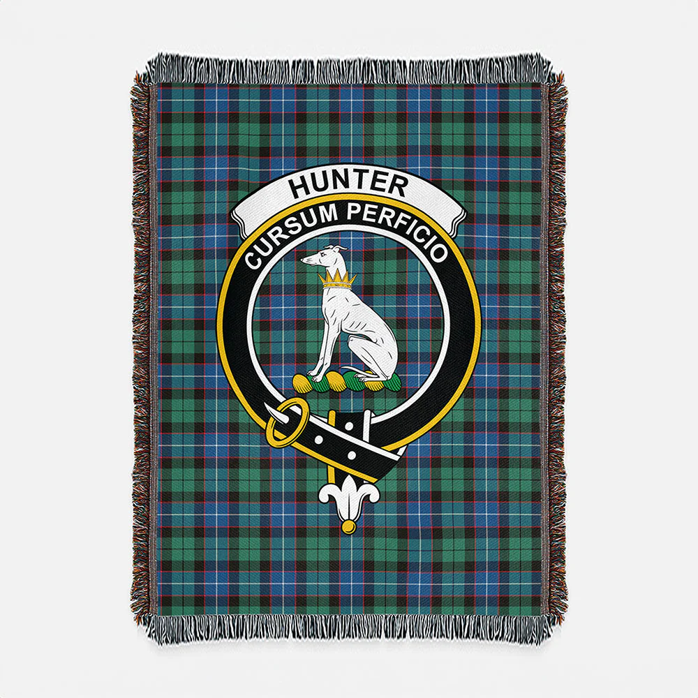 Scottish Hunter Ancient Clan Badge Tartan Woven Blanket - Image 2