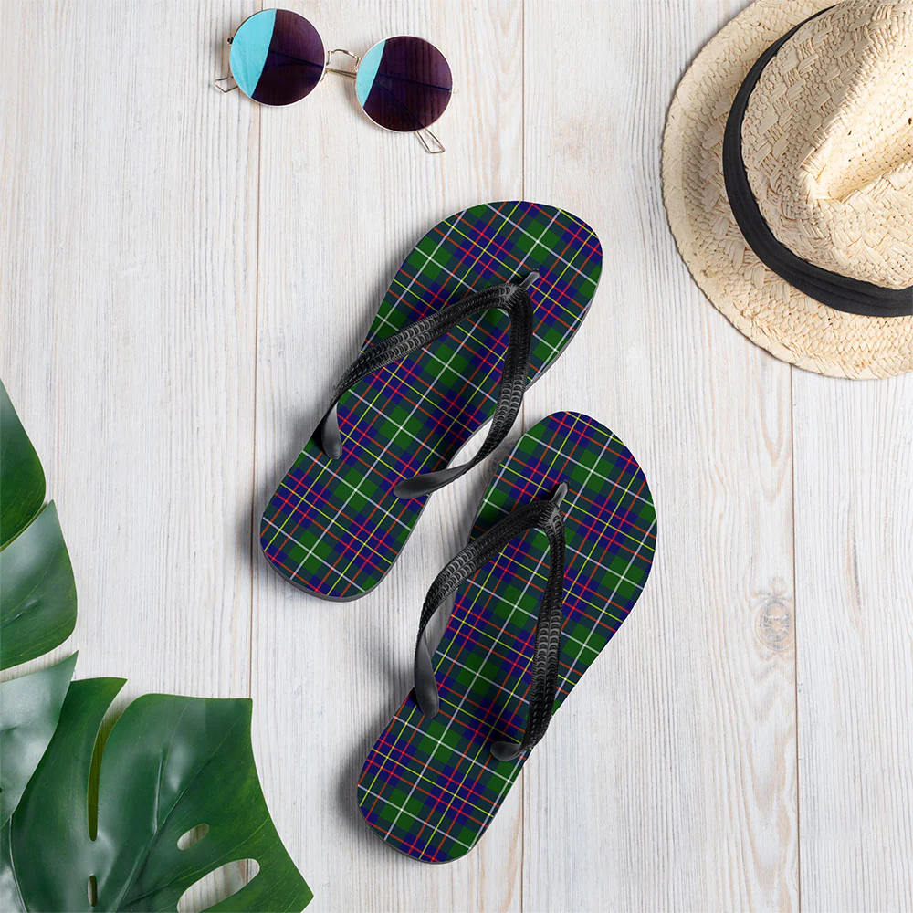 Scottish Inglis Modern Clan Badge Tartan Flip Flops - Image 2