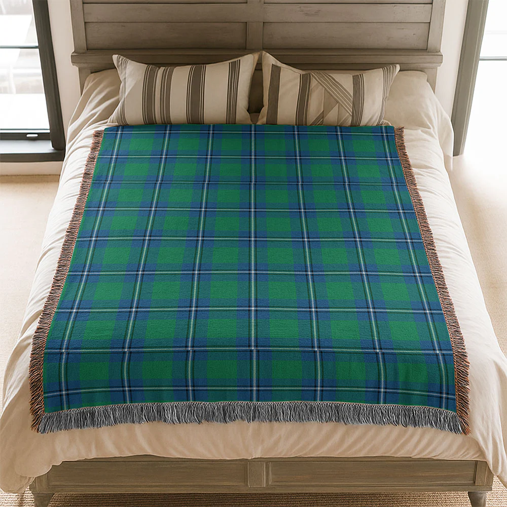 Scottish Irvine Ancient Clan Badge Tartan Woven Blanket - Image 3