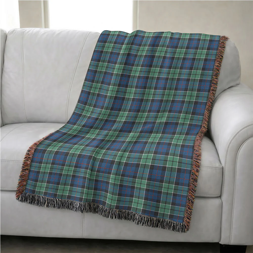 Scottish Leslie Hunting Ancient Clan Badge Tartan Woven Blanket - Image 4