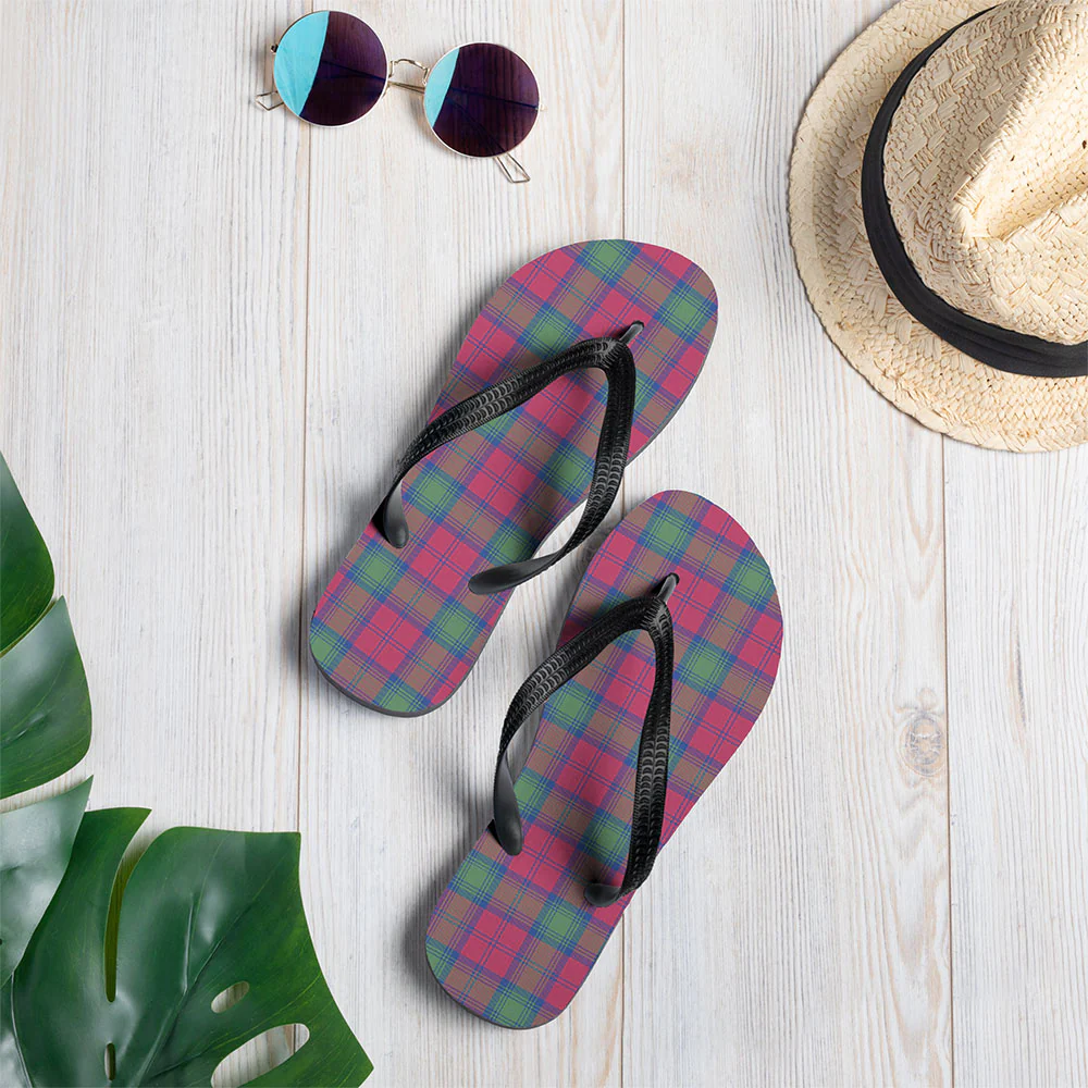 Scottish Lindsay Ancient Clan Badge Tartan Flip Flops - Image 2