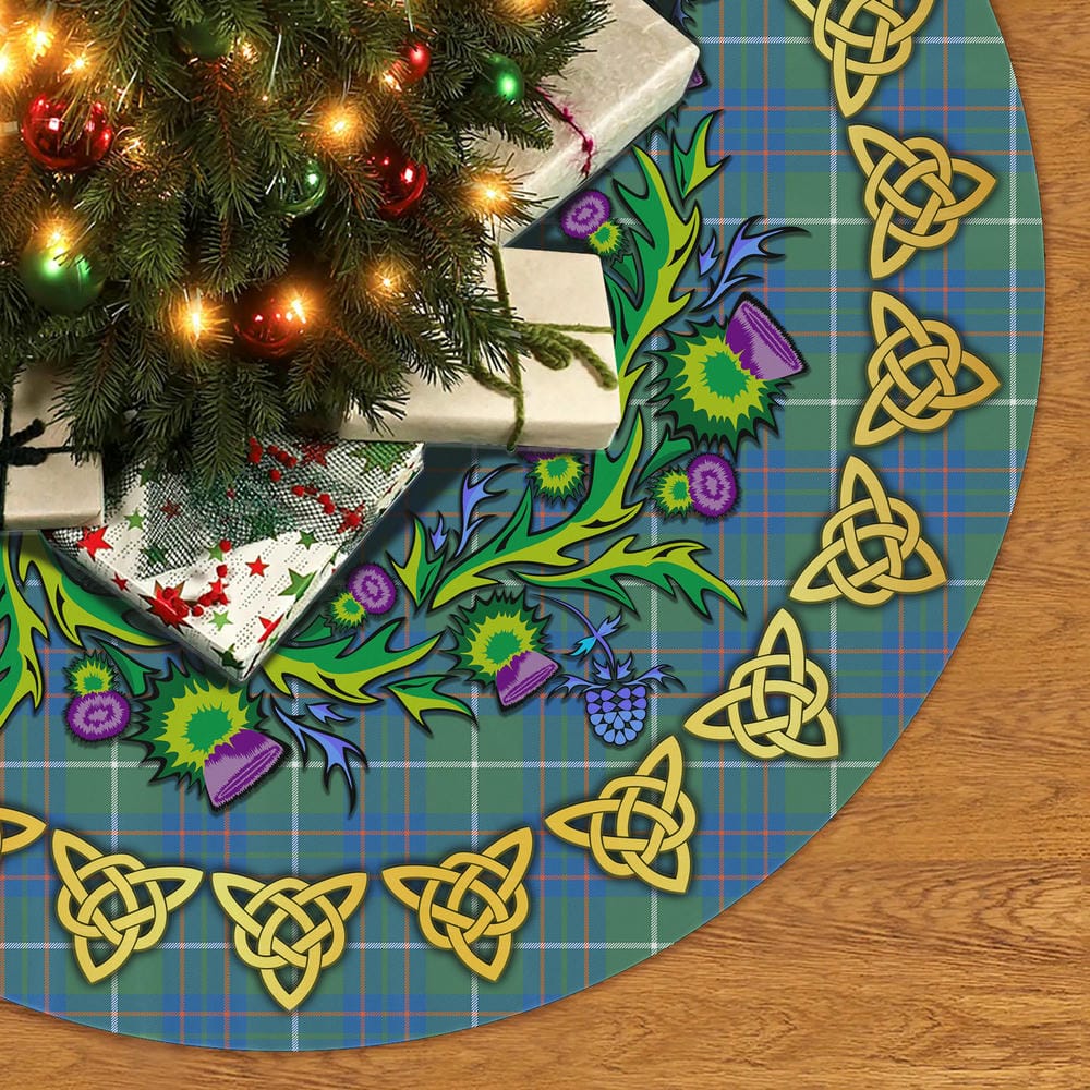 Scottish MacIntyre Hunting Ancient Tartan Thistle Celtic Knot Christmas Tree Skirt - Image 2