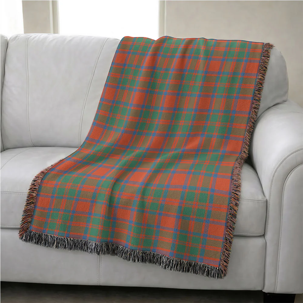 Scottish MacKintosh Ancient Clan Badge Tartan Woven Blanket - Image 4