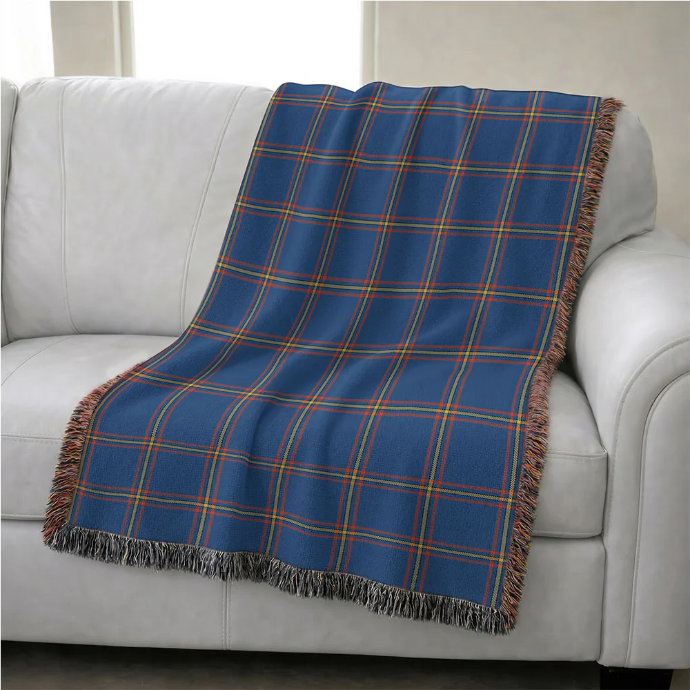 Scottish MacLaine of Loch Buie Hunting Ancient Clan Badge Tartan Woven Blanket - Image 4