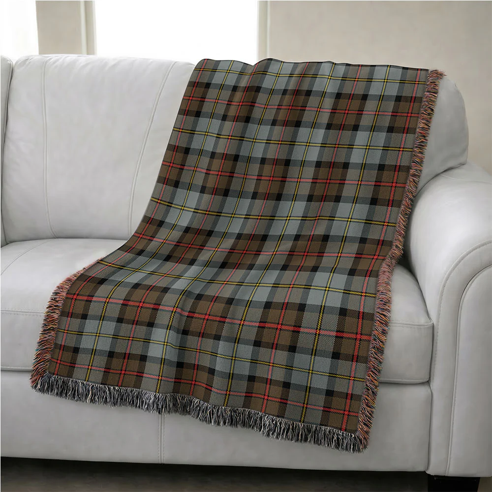 Scottish MacLeod of Harris Weathered Clan Badge Tartan Woven Blanket - Image 4