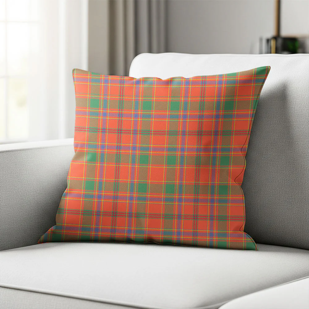 Scottish Munro Ancient Clan Badge Tartan Pillow Case