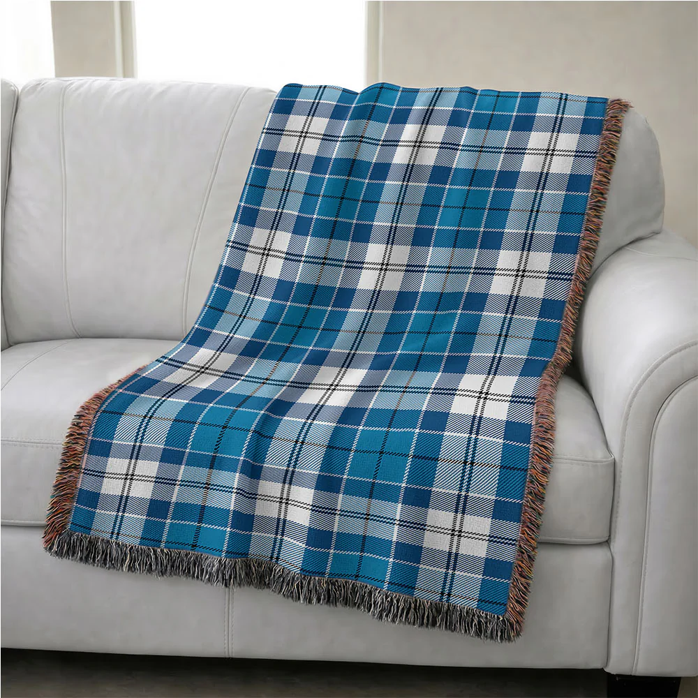 Scottish Roberton Clan Badge Tartan Woven Blanket - Image 4