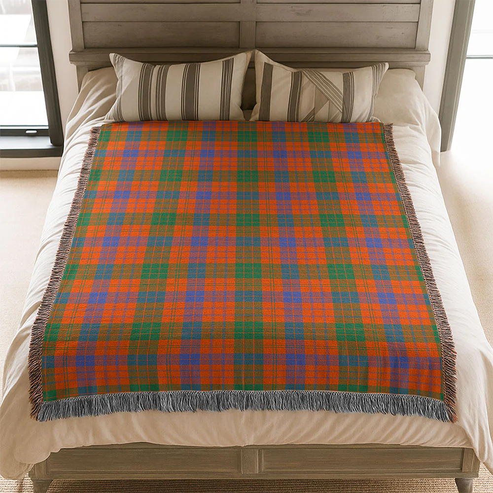Scottish Ross Ancient Clan Badge Tartan Woven Blanket - Image 3