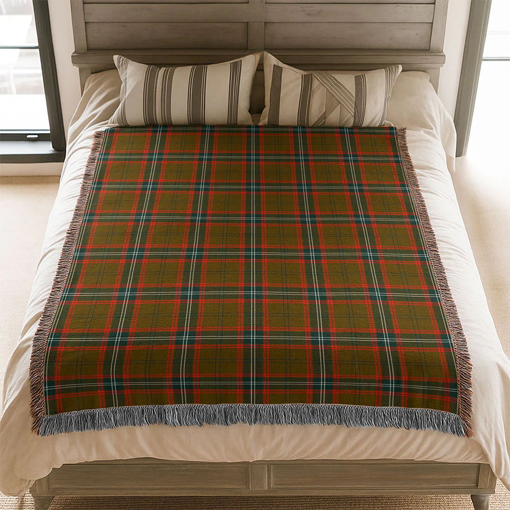 Scottish Seton Hunting Modern Clan Badge Tartan Woven Blanket - Image 3