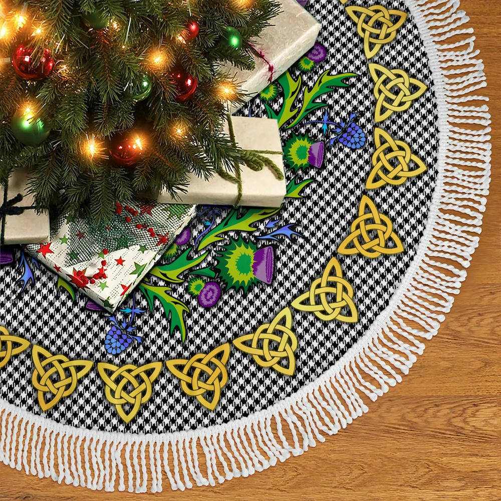 Scottish Shepherd Tartan Thistle Celtic Knot Christmas Tree Skirt - Image 5